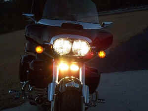 lights4.jpg (29937 bytes)