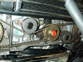 Red bolt.jpg (92469 bytes)