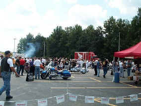 bikeshow.jpg (87076 bytes)