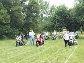 slowrace.jpg (114638 bytes)